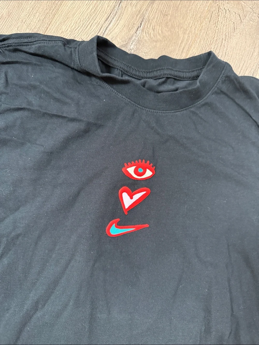Nike Valentines Day shirt XL